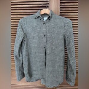 AR SRPLS button down zip back shirt